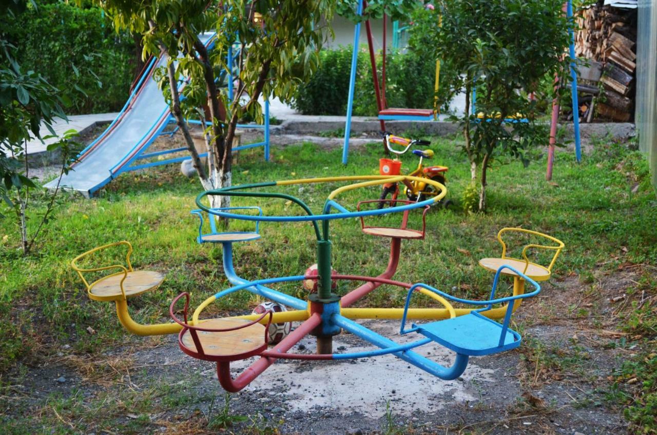 Ashtarak Garden Guesthouse מראה חיצוני תמונה